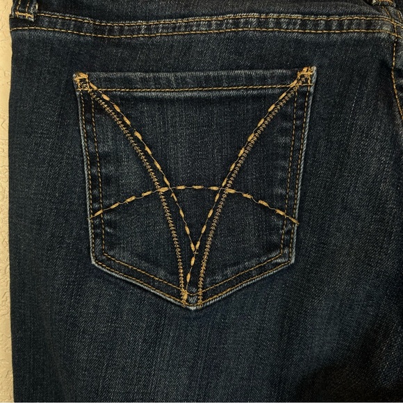 Kut From The Kloth Women’s Size 10 Catherine Boyfriend Denim Blue Jeans Mid Rise - Picture 3 of 4